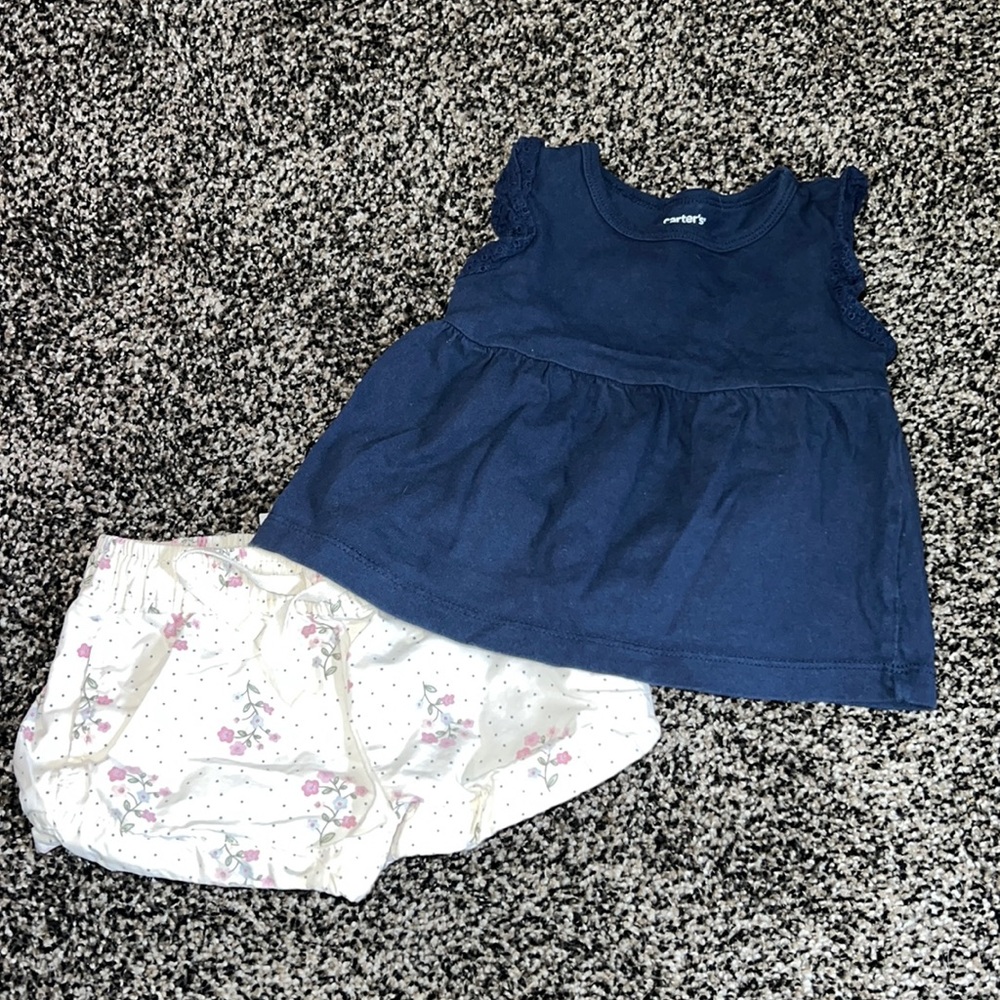 Adorable short set!🤍